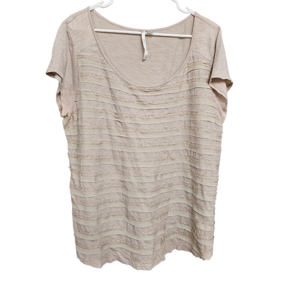 Lauren Conrad textured dusty pink T shirt. XL - Picture 1 of 4